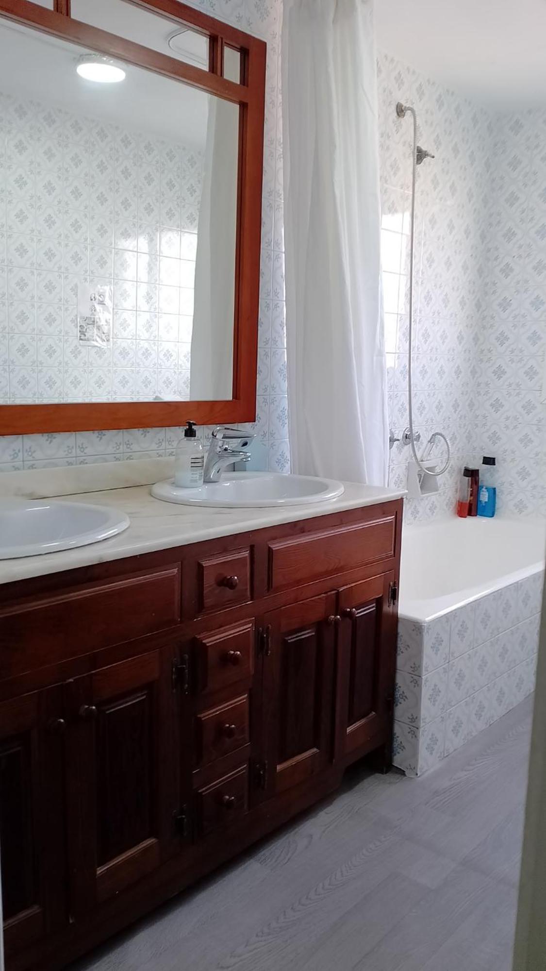 Habitacion Privada Centro Malaga Cerca Tren Maria Zambrano Y Playa Muy Buena Conexion Wifi Chambre photo