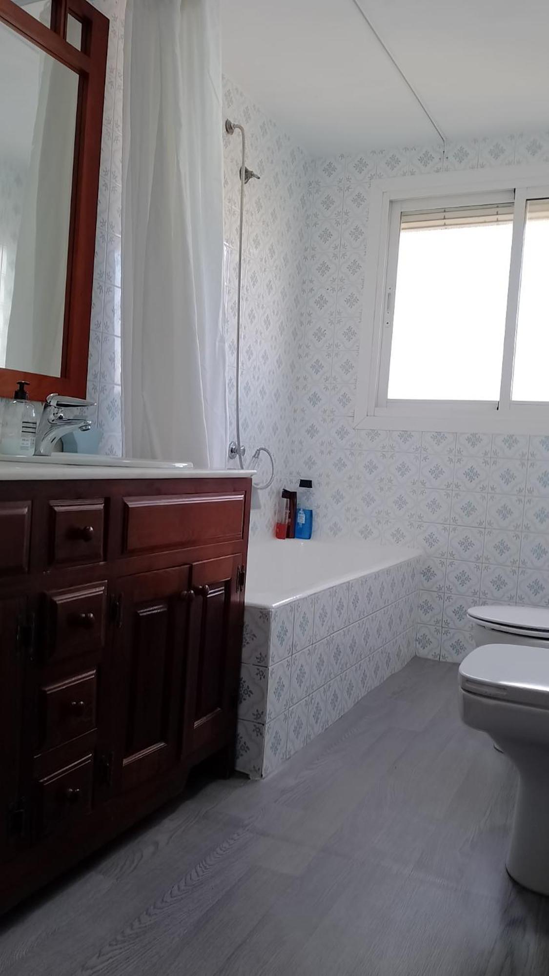 Habitacion Privada Centro Malaga Cerca Tren Maria Zambrano Y Playa Muy Buena Conexion Wifi Extérieur photo